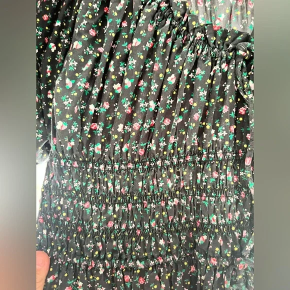 Doen Victorie Dress in Moreau Garden Print - Picture 4 of 9